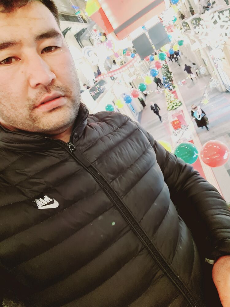 ,   Umirzoq, 33 ,   ,   