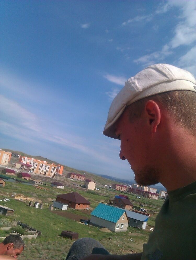  9749758  , 33 ,    -