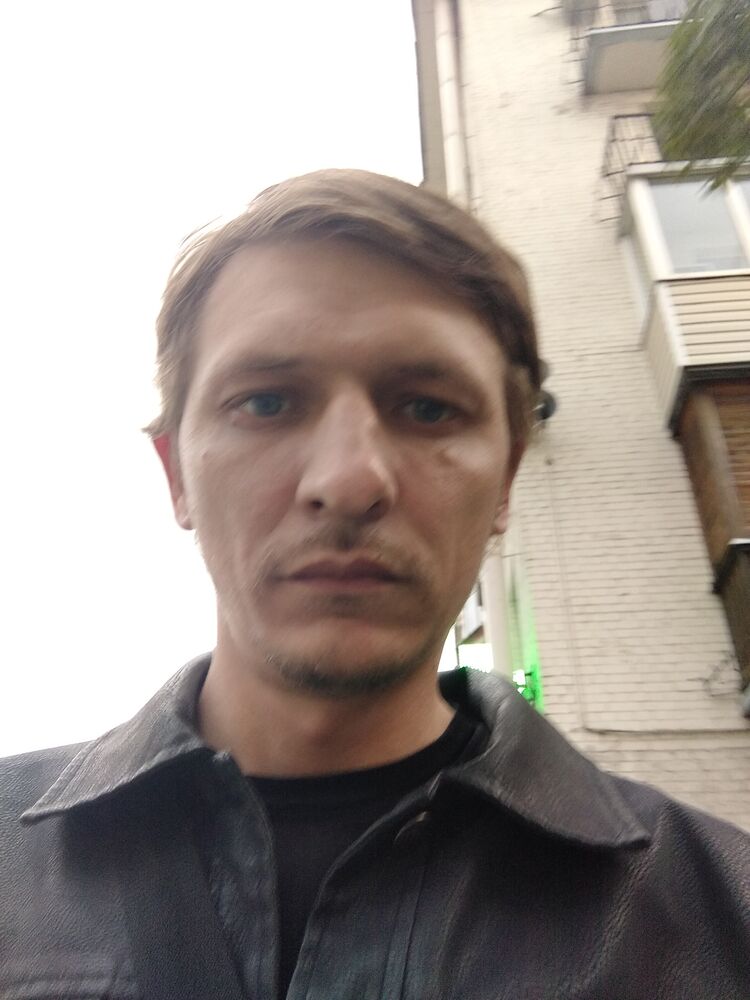  22608348  , 38 ,    -