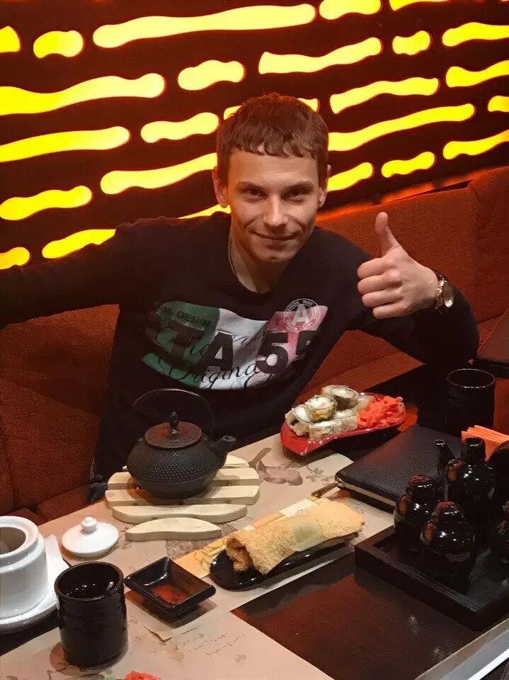  ,   Artem, 31 ,   ,   , c 