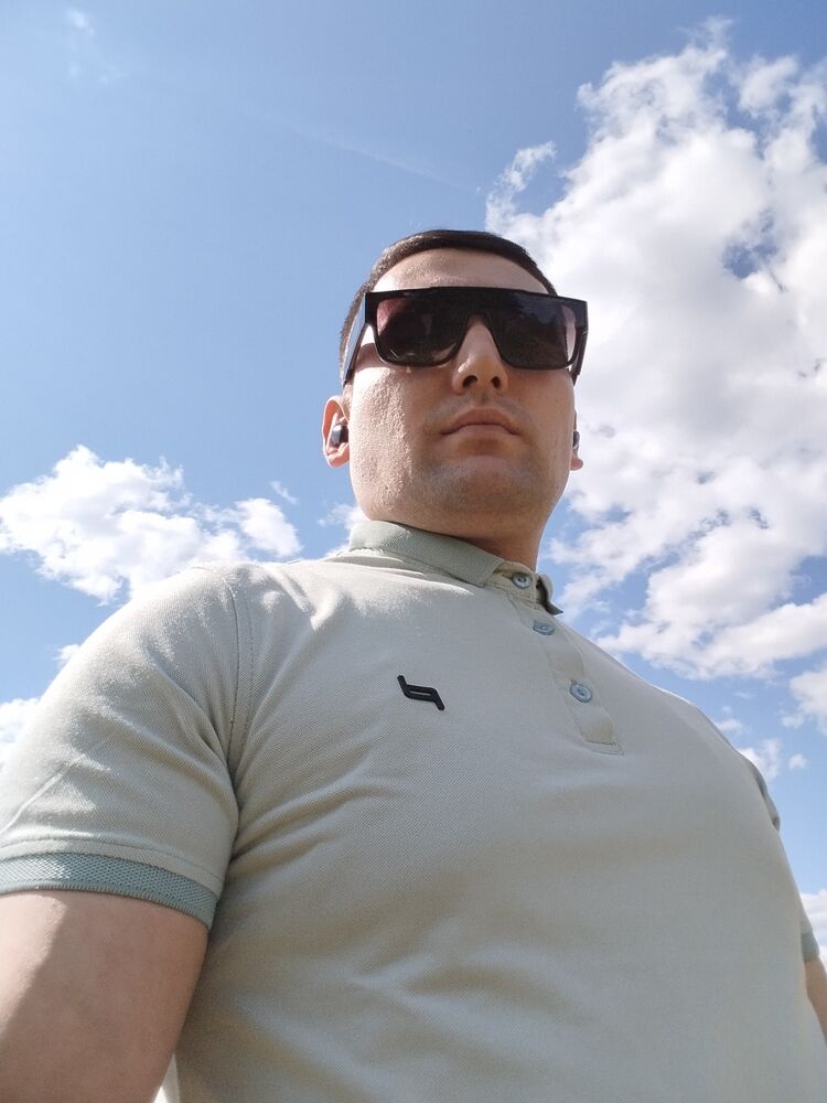  50489318  Timur, 36 ,    