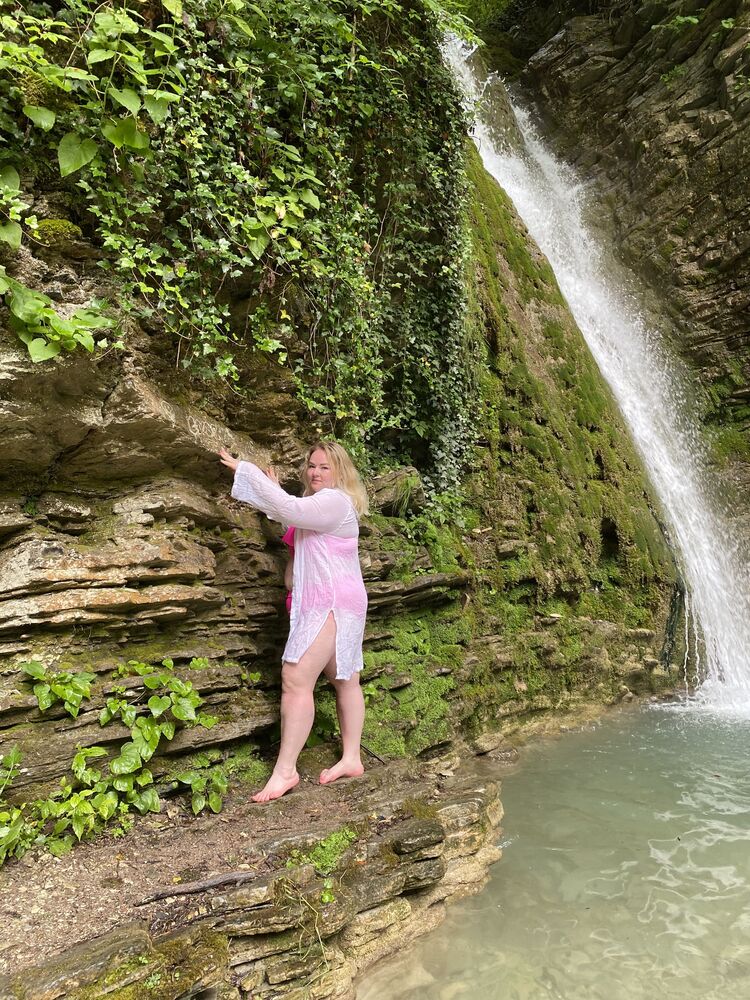  38083298  , 31 ,    -