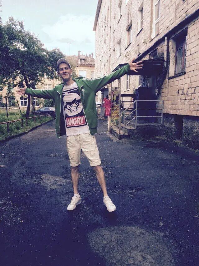  29890898  , 35 ,    -