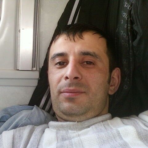  ,   Tomas, 42 ,   ,   , c , 