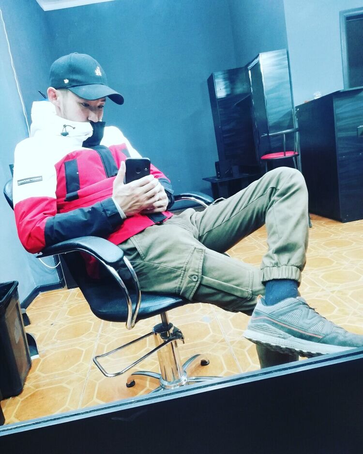  21640958  , 27 ,    