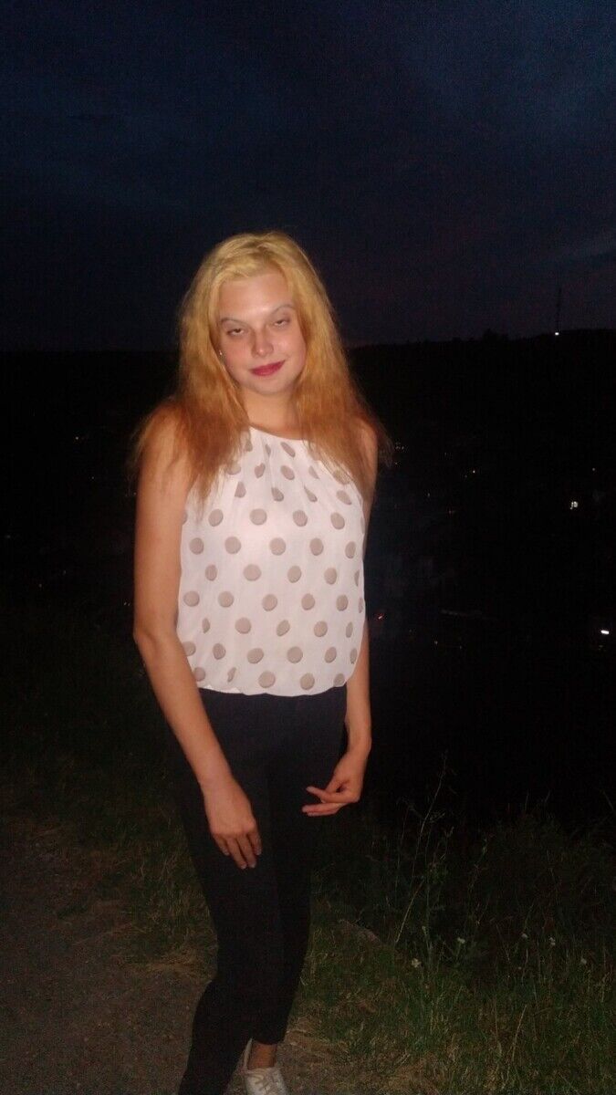 Фото 20862998 девушки OLESIA, 23 года, ищет знакомства в Кременеце