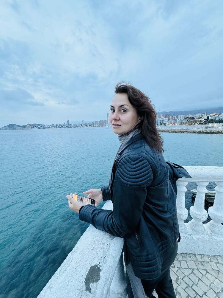  Santa Cruz de Tenerife,   Alena, 38 ,   ,   , c , 