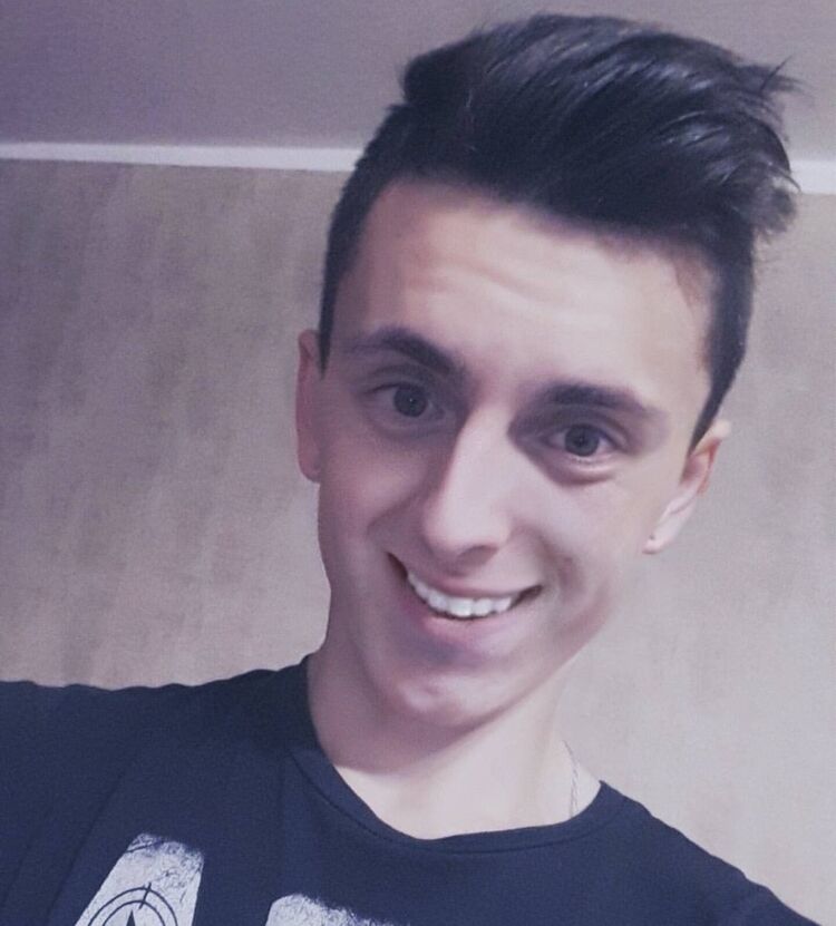 ���� 16763968 ������� Hmm, 31 ���, ���� ���������� � ����