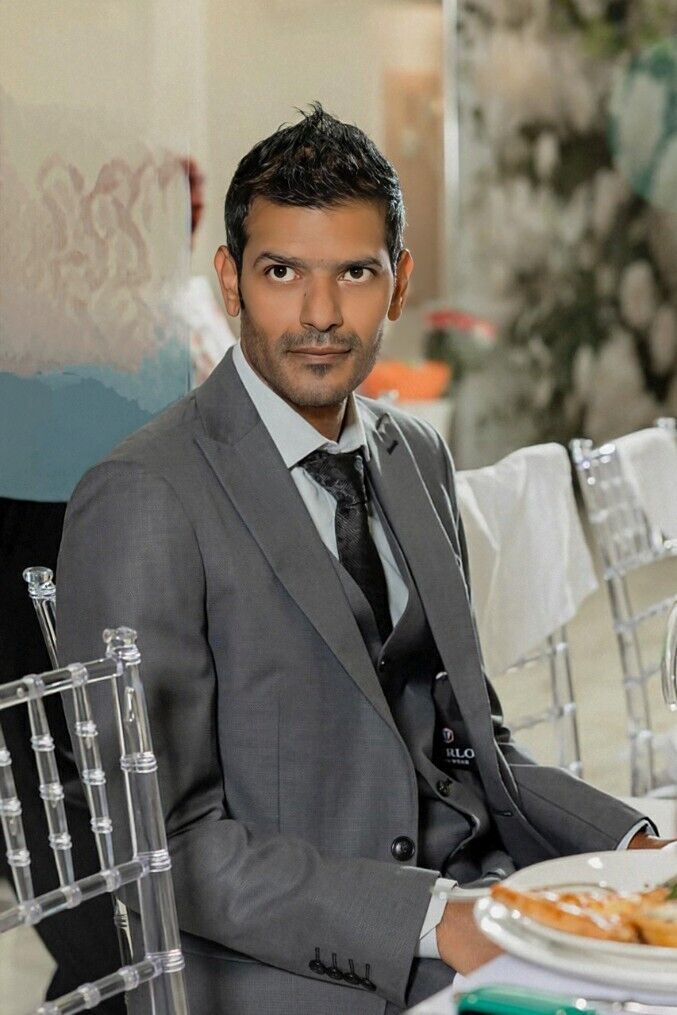  54068678  Sayed, 42 ,    