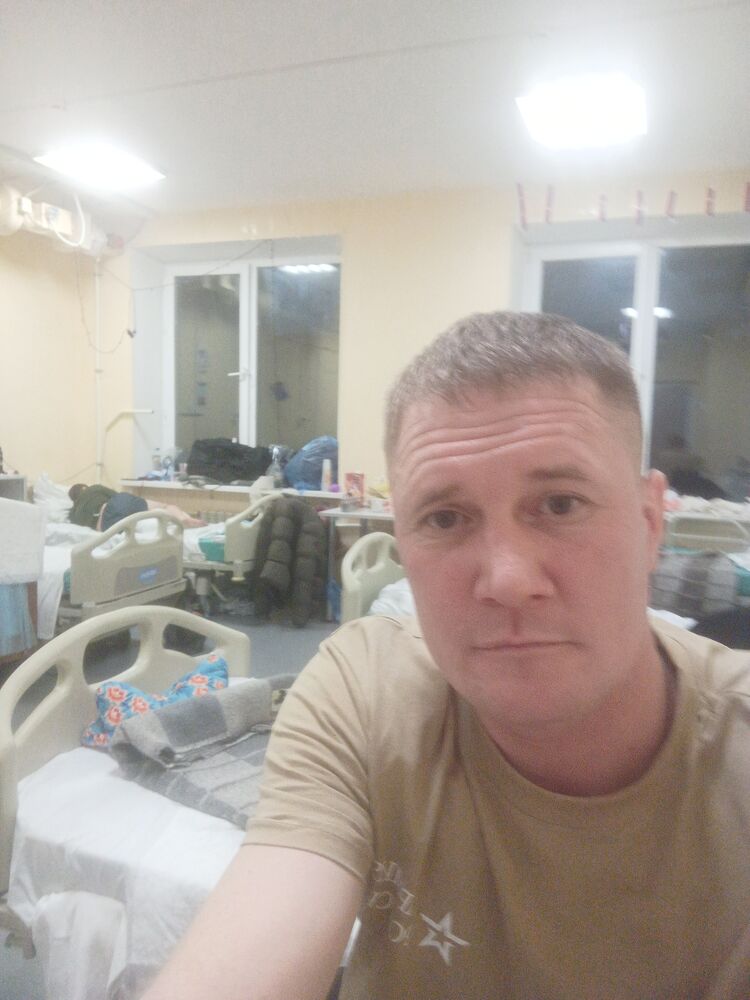  49251708  Andryu, 36 ,    