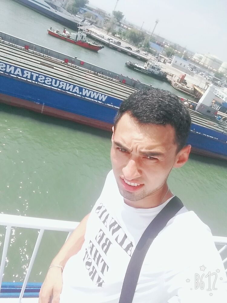  ,   Muslim, 31 ,   