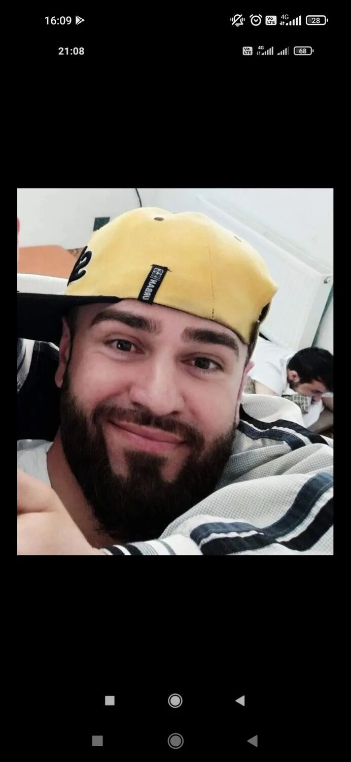  27637548  , 34 ,    -