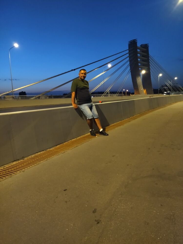  28853958  , 35 ,    -
