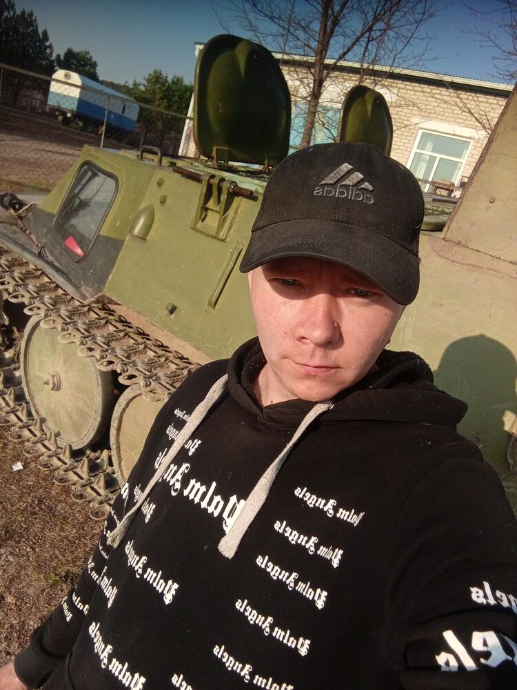  53015798  Alexey, 37 ,    