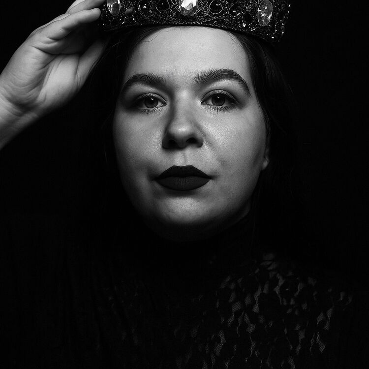  -,   Ksyusha, 25 ,   c 