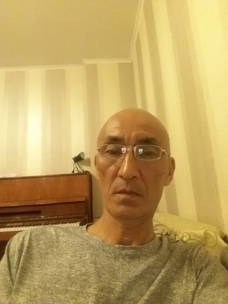  19590978  , 63 ,    
