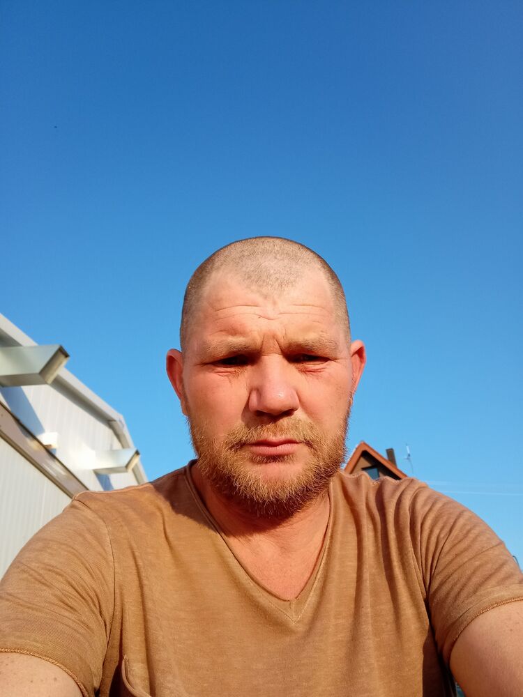  ,   Ivan, 48 ,   ,   