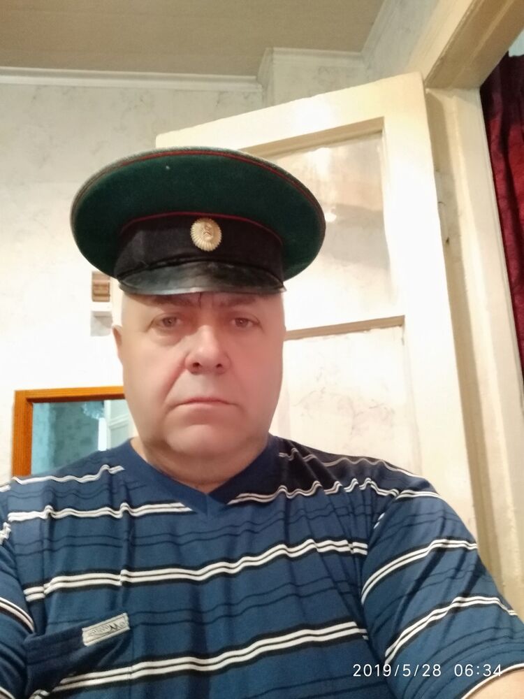  16802288  Sergey, 62 ,    