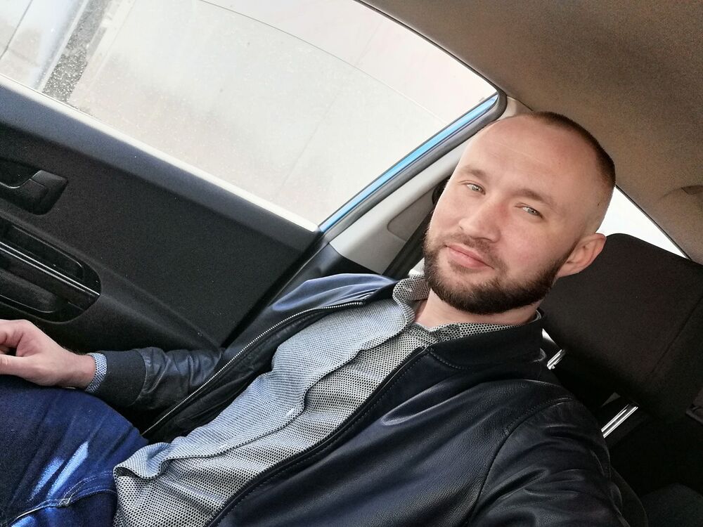 ���� 15943918 ������� �����, 42 ����, ���� ���������� � ������