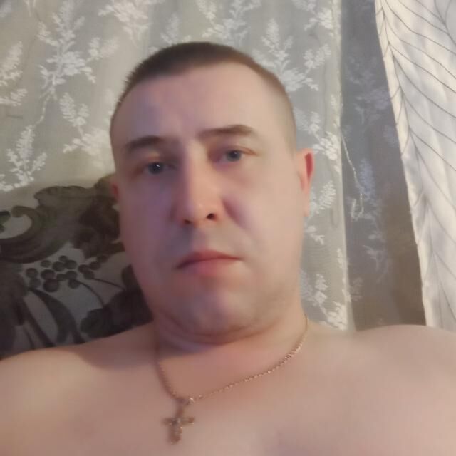  46201988  , 42 ,    -