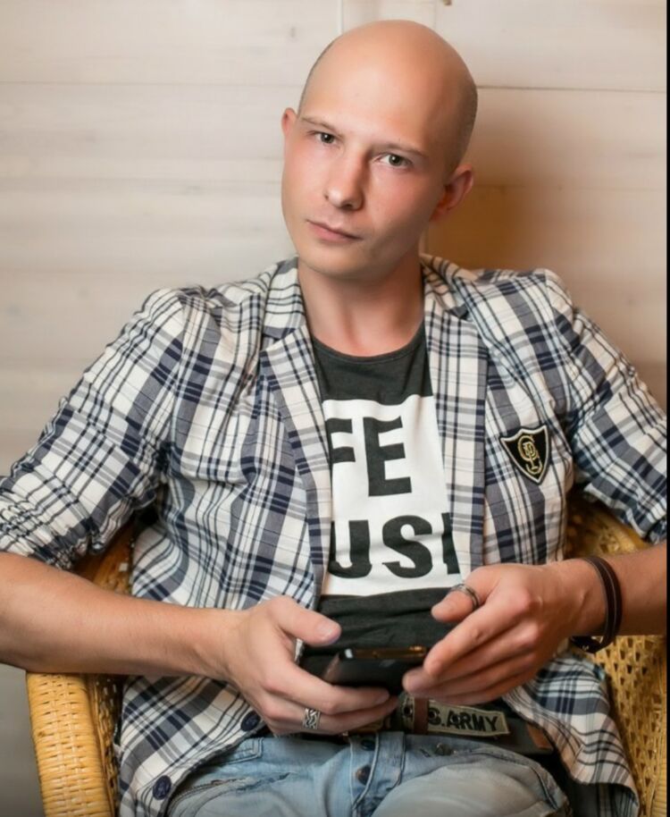  ,   Anton, 40 ,   ,   