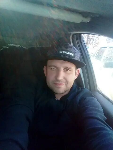  ,   Igor, 44 ,   ,   , 
