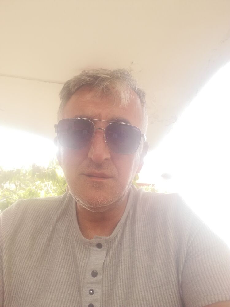  ,   Ali, 55 ,   ,   