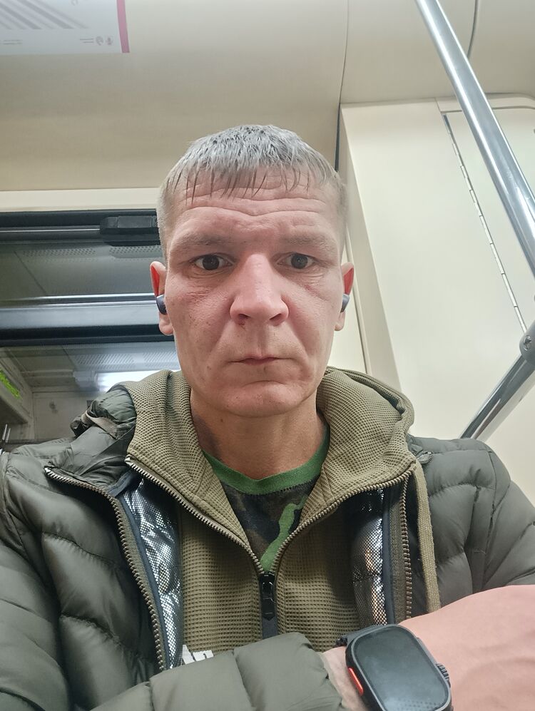  46613568  , 41 ,    