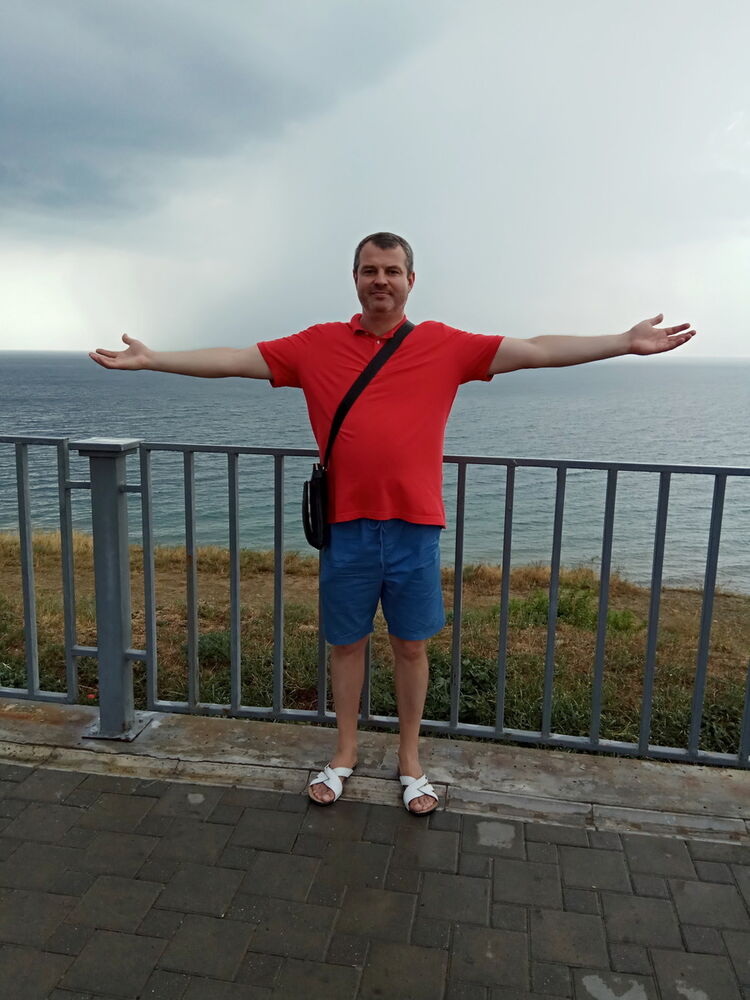  --,   , 48 ,     , c 
