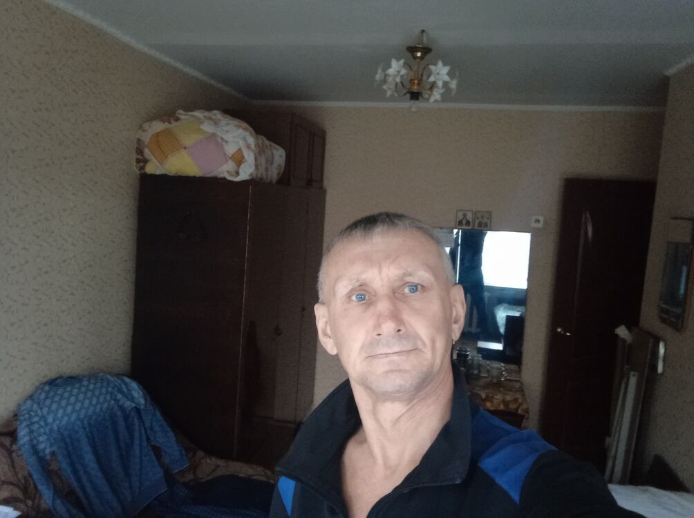  33005368  , 57 ,    