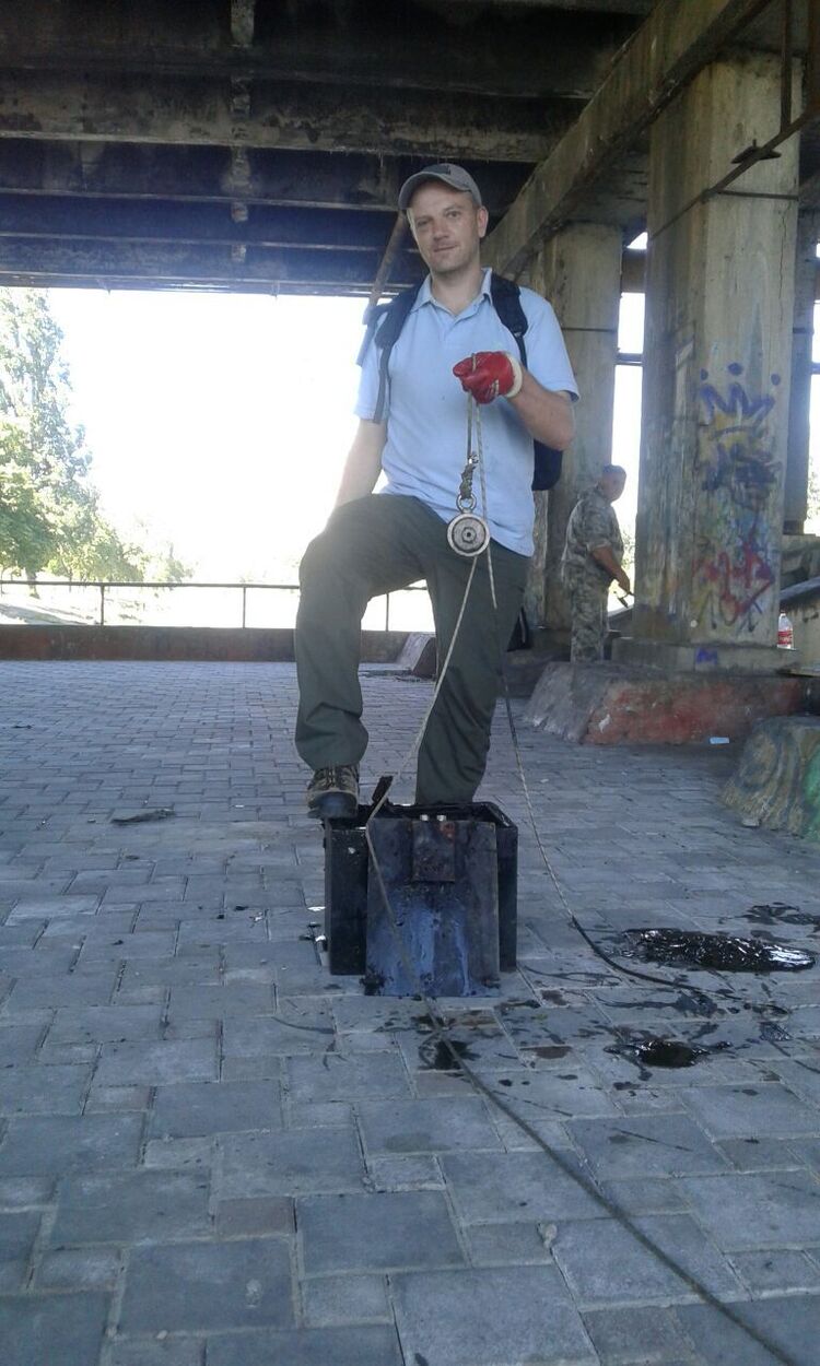  ,   Anton, 45 ,   ,   