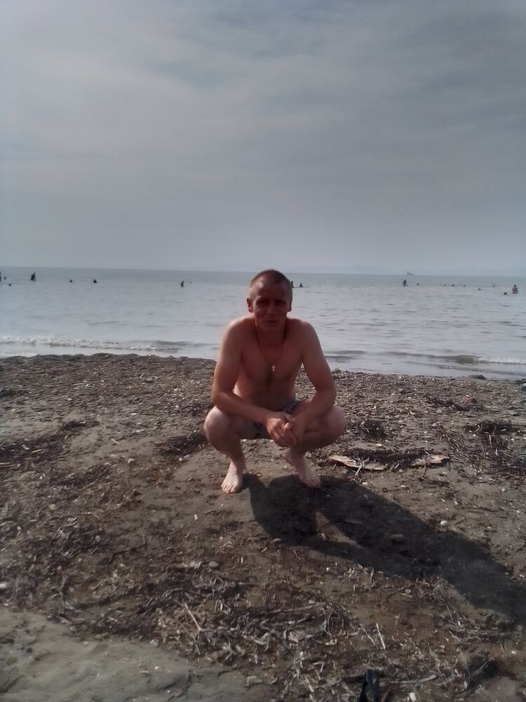  45689808  , 39 ,     