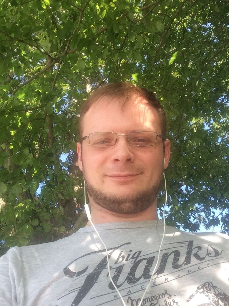  8627158  Michael, 40 ,    Freehold