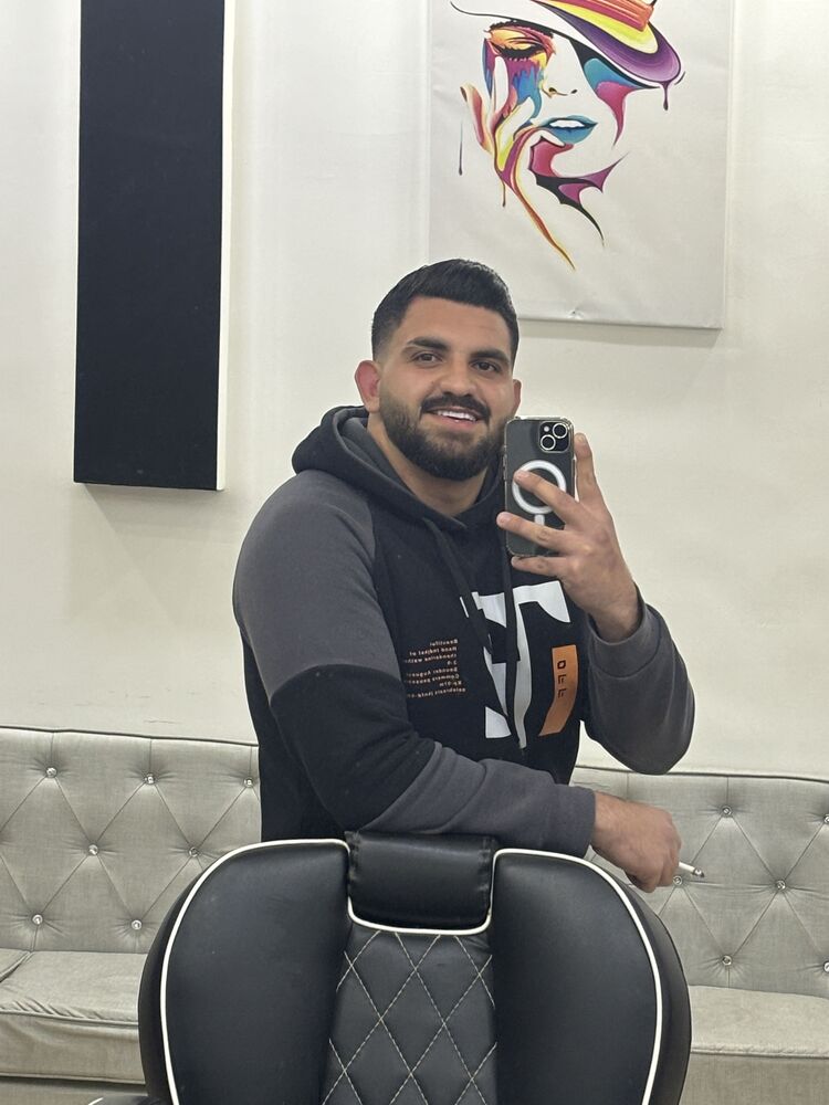  44692988  Zozo slaiman, 21 ,    