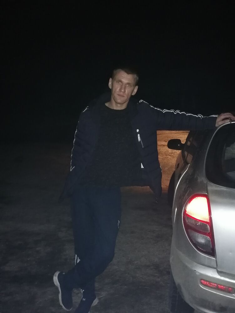  22841538  , 38 ,    