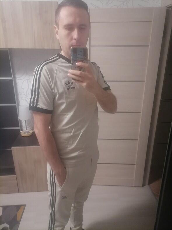  53128958  , 37 ,    