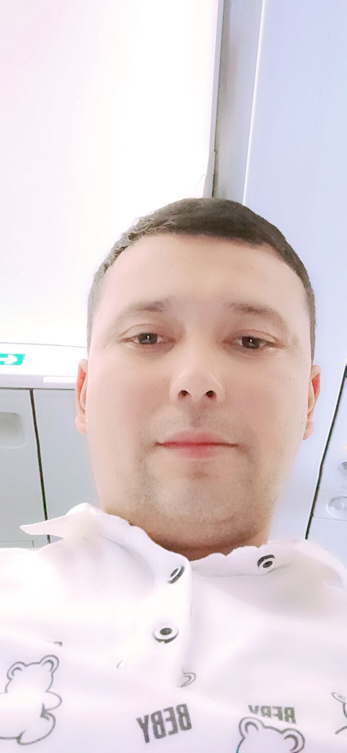  45404238  , 33 ,    