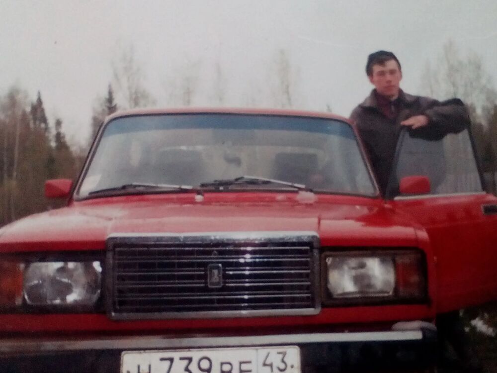  33901168  Vladimir, 44 ,    