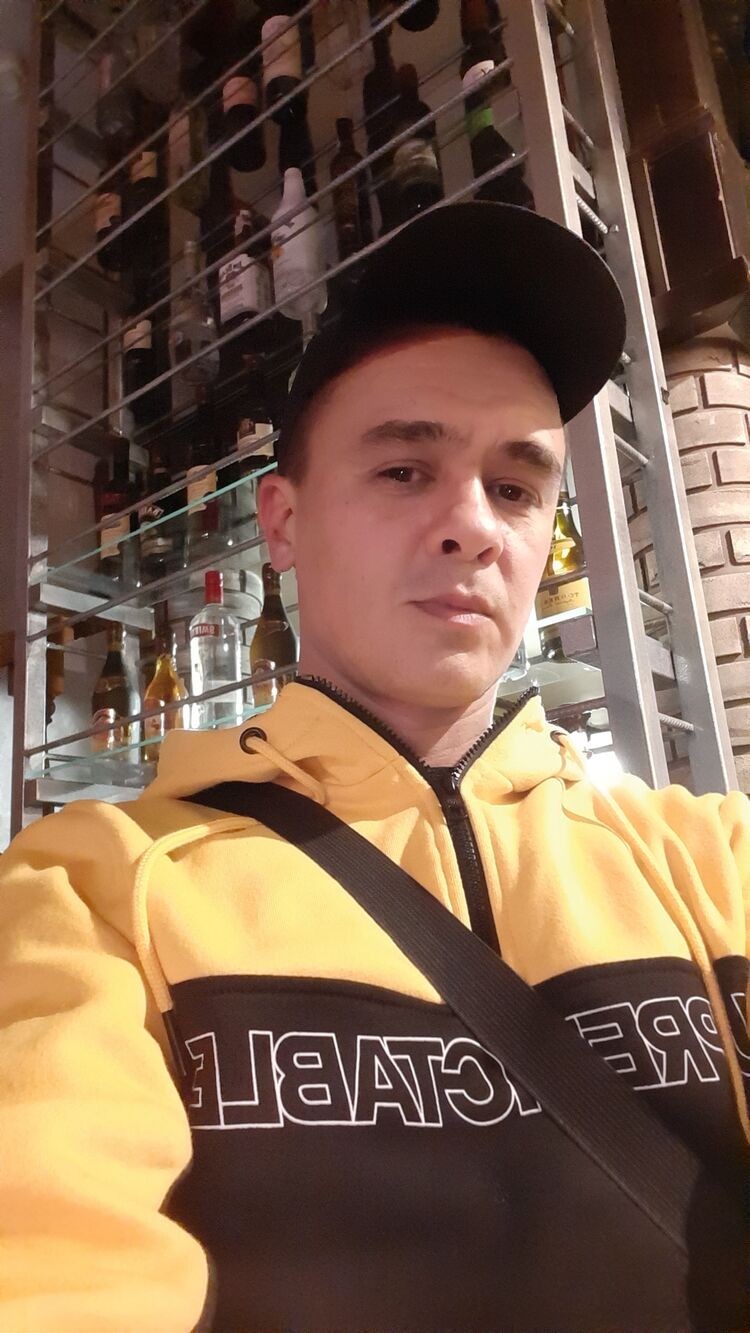 47611498  , 47 ,    