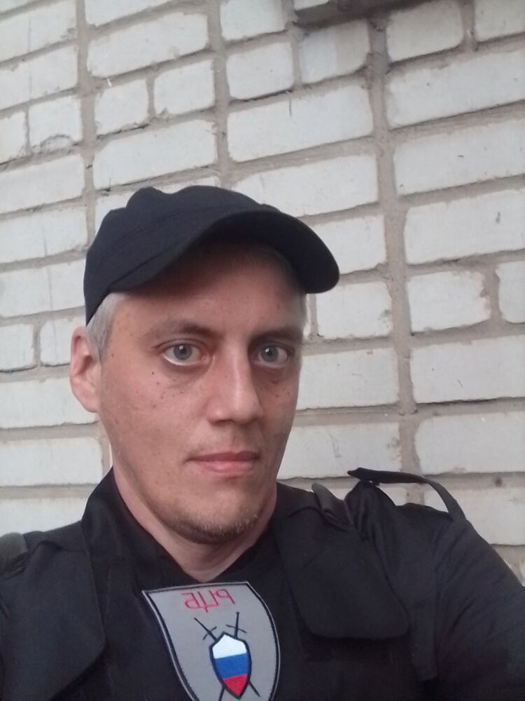  52828828  , 42 ,    