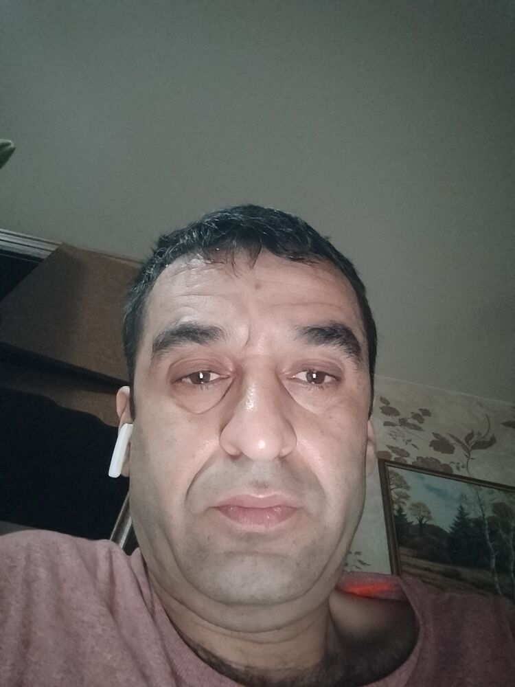  49652298  , 40 ,    