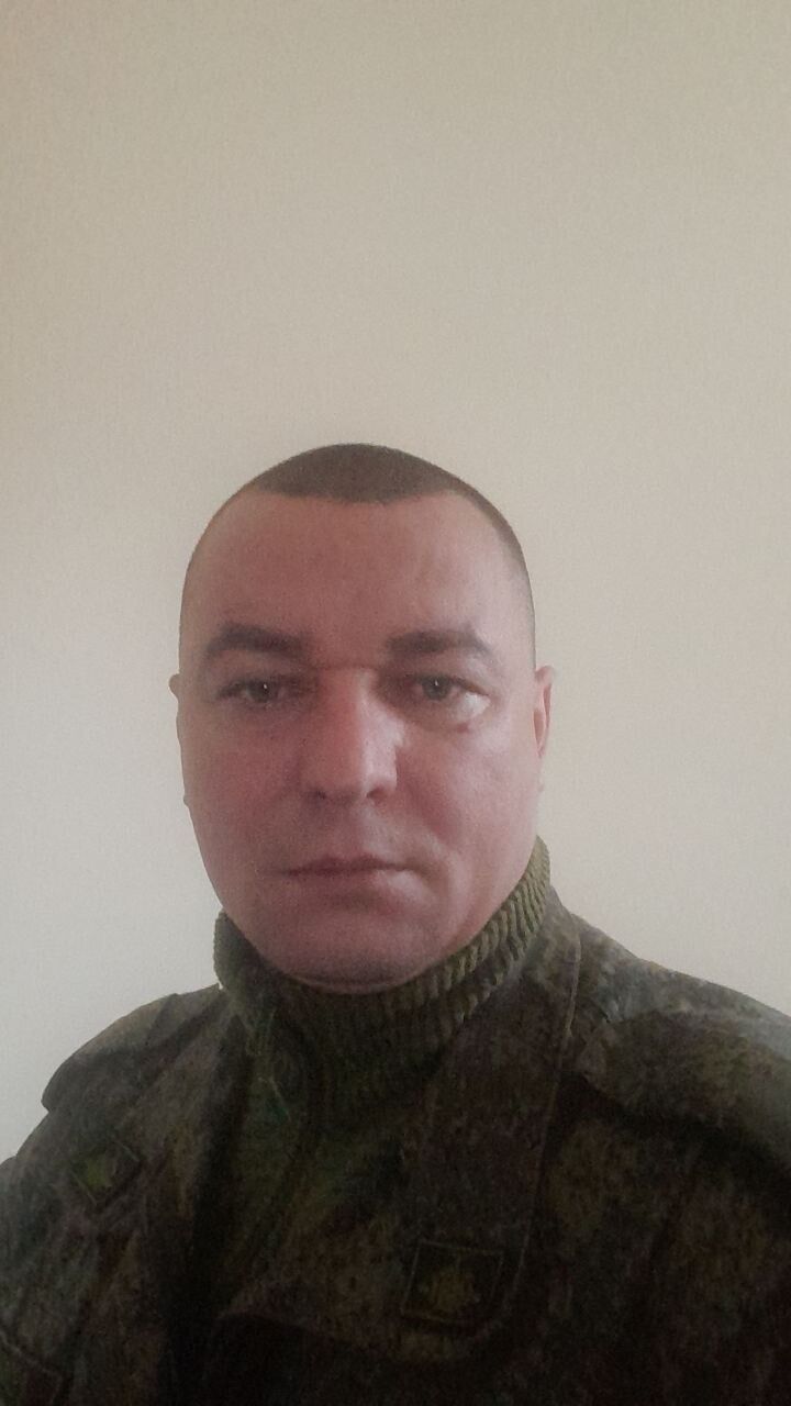  40391118  , 42 ,    