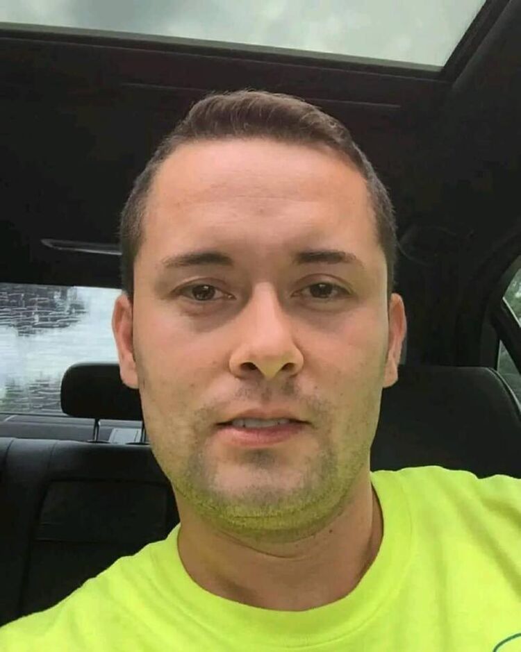  51507508  Dmitri abram, 33 ,    New York City