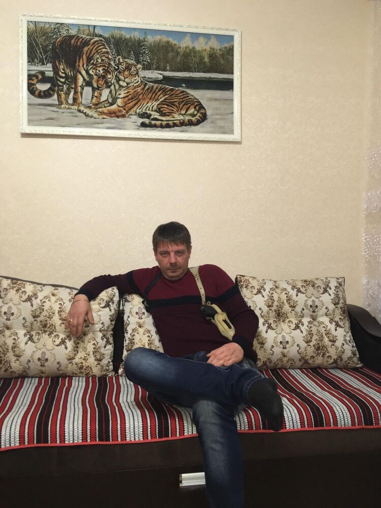  36598918  , 42 ,    