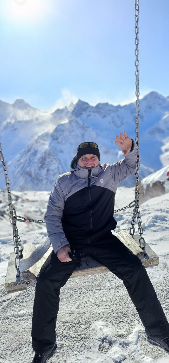  50216518  Sergey, 46 ,    