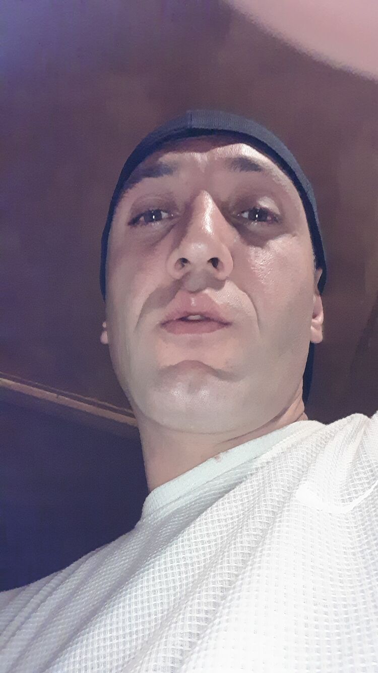 ���� 39787668 ������� Gia, 35 ���, ���� ���������� � �������