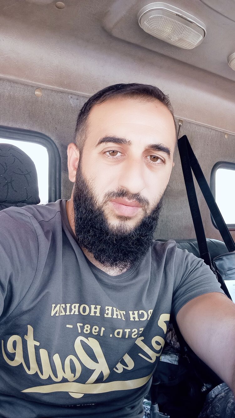  27547428  , 31 ,    