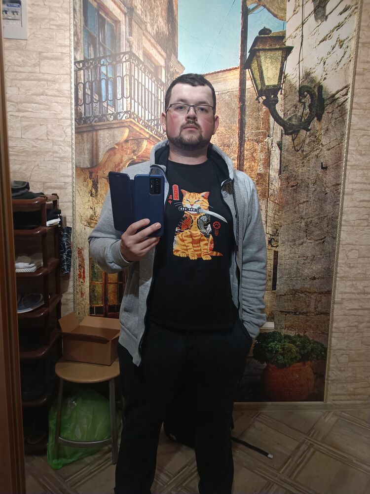  ,   Denis, 31 ,   ,   , c 