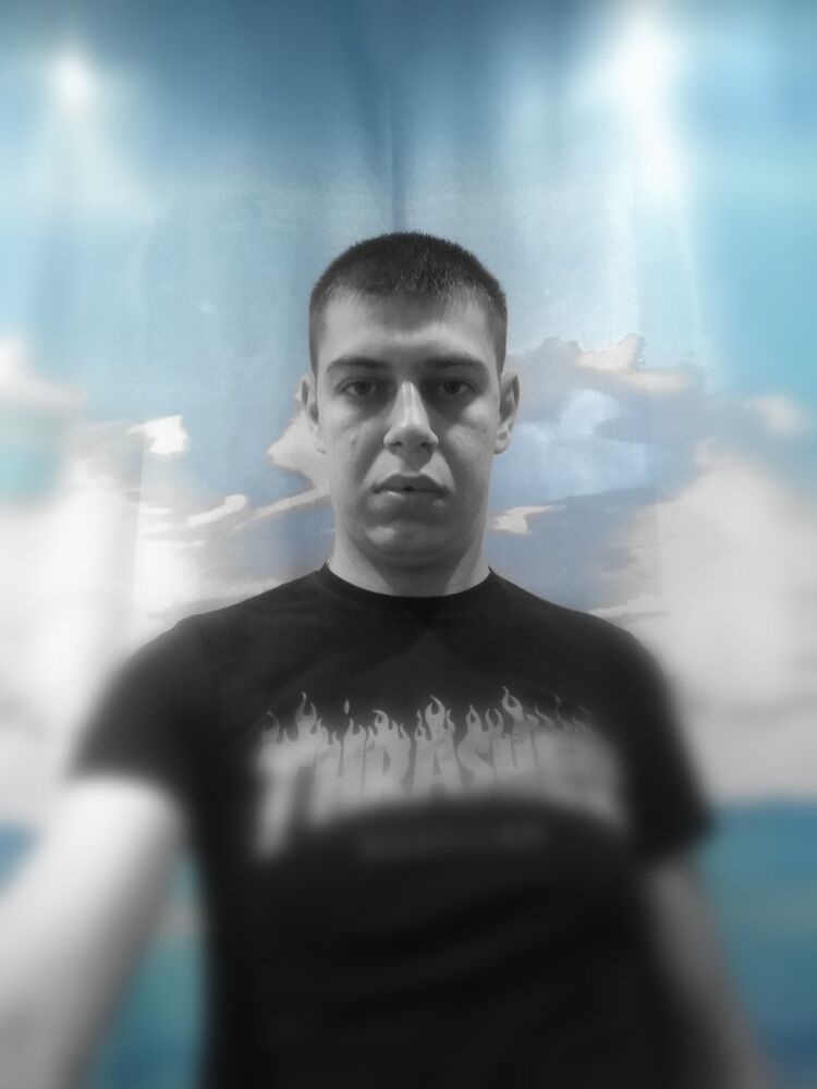  18425568  , 32 ,    