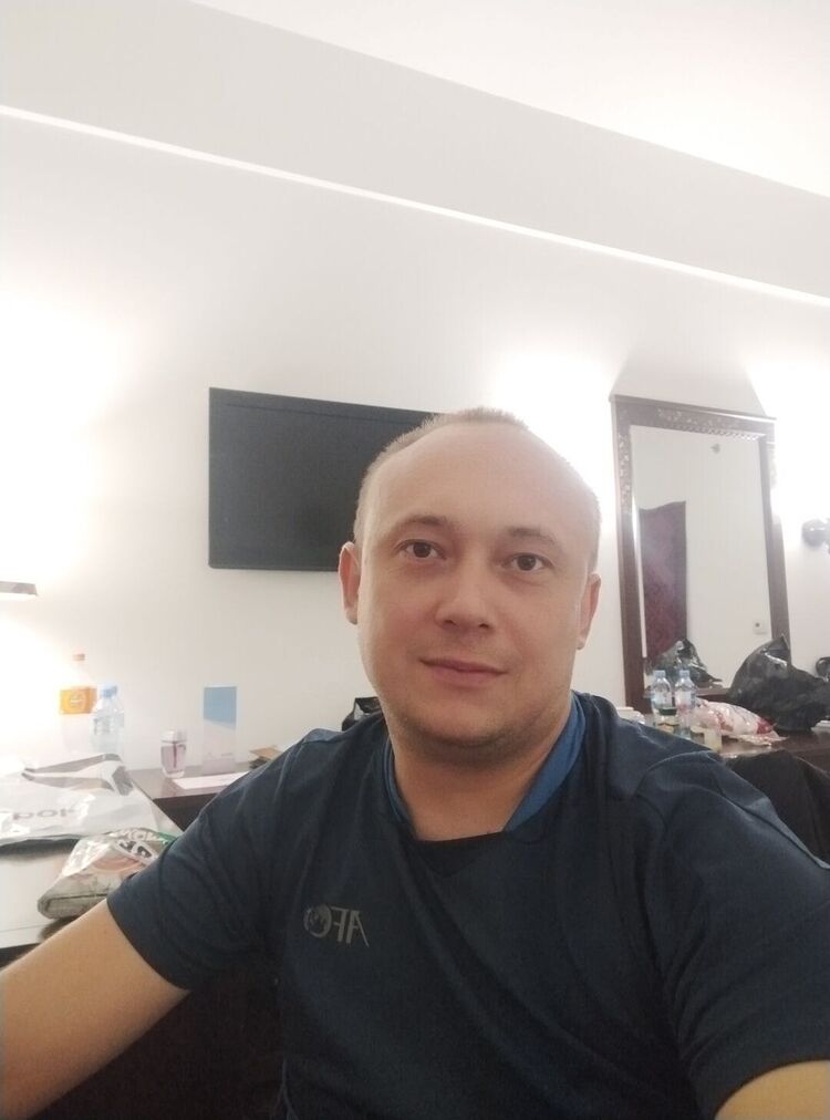  39753898  , 34 ,    